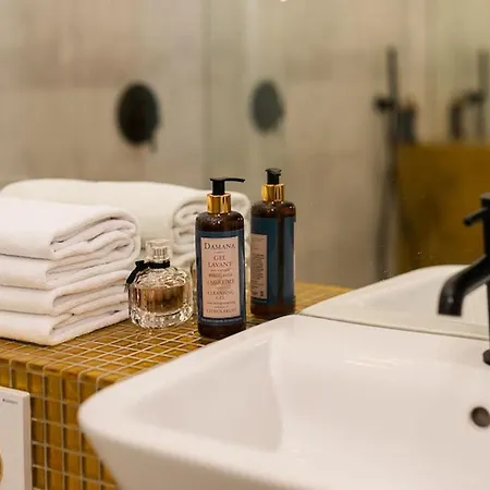 Апартаменты Gagarina 33 - Colorful By Renters *