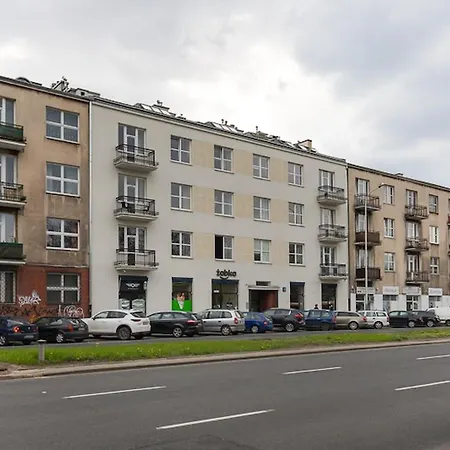 Gagarina 33 - Colorful By Renters *