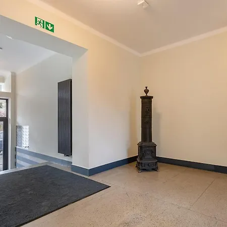 Gagarina 33 - Colorful By Renters Апартаменты Варшава