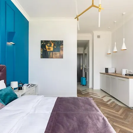 Gagarina 33 - Colorful By Renters * Warsaw