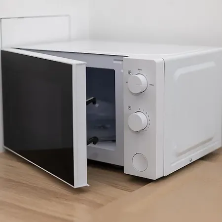 Gagarina 33 - Colorful By Renters * Warszawa